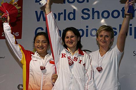 Paderina wins gold at her World Championship debut