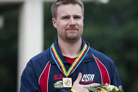 50m Rifle 3 Positions Men – Emmons claimed his third Gold medal.