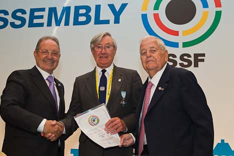 ISSF Blue Cross awarded to Mr. Ivy (GBR)