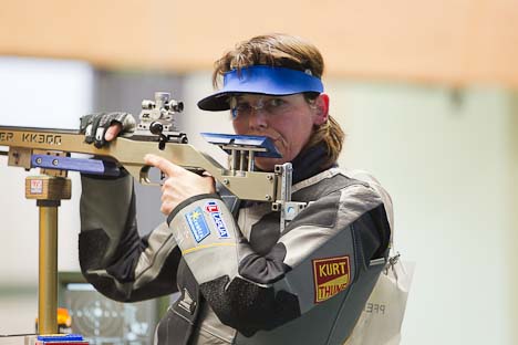 50m Rifle 3 Positions W – Nielsen challenged Pfeilschifter to the last shot