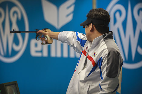 Olympic Champ Jin secured Munich’s 50m Pistol Gold climbing from 8th