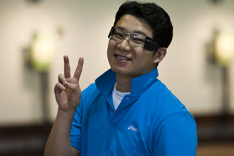 -17 to the Games. Jin Jong Oh chases the 10m Air Pistol Men Gold