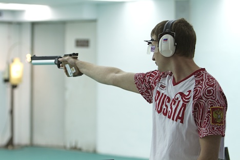 Ekimov secures 10m Air Pistol ISSF World Cup Final with 102.8 points