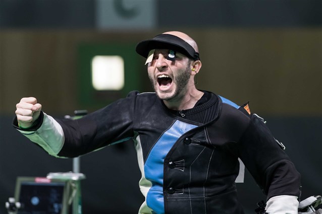 Italy’s Campriani comes back winning Rio 2016 10m Air Rifle Men Gold