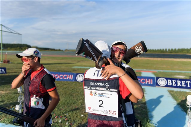 Erica Sessa leads a trio of Italian shooters on the Junior World Cup podium
