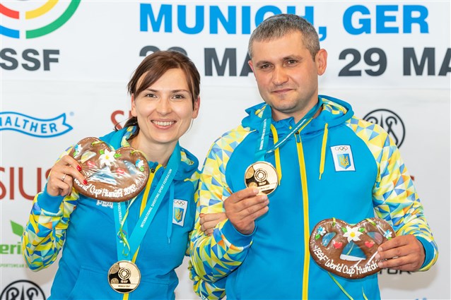 Kostevych and Omelchuk sign Ukraine's third thrilling gold