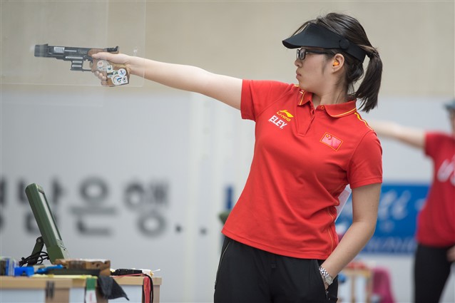 China’s Wang Xiaoyu signs a resounding 10-point victory