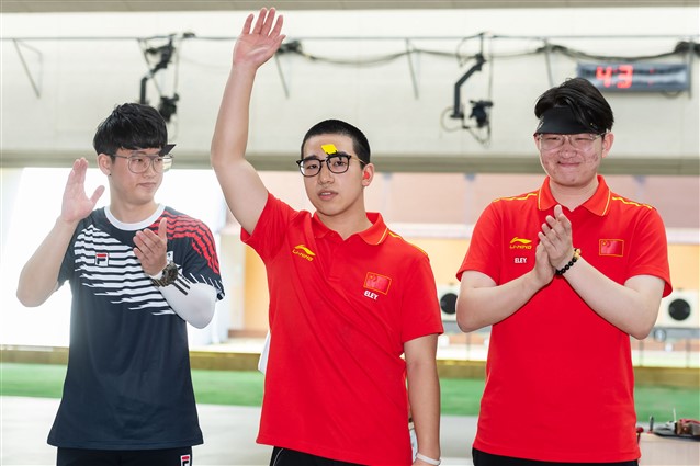 Medals and records: Chinese juniors dominate the Rapid Fire Pistol final