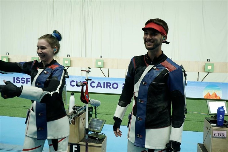  McIntosh shows perfect composure to earn historic 10m air rifle mixed team gold for Britain at Cairo World Cup