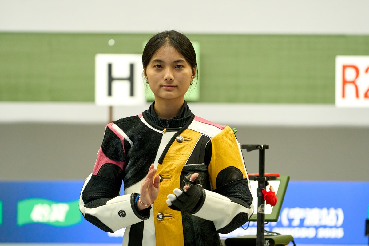 Peng breaks world record on final day of Ningbo ISSF World Cup