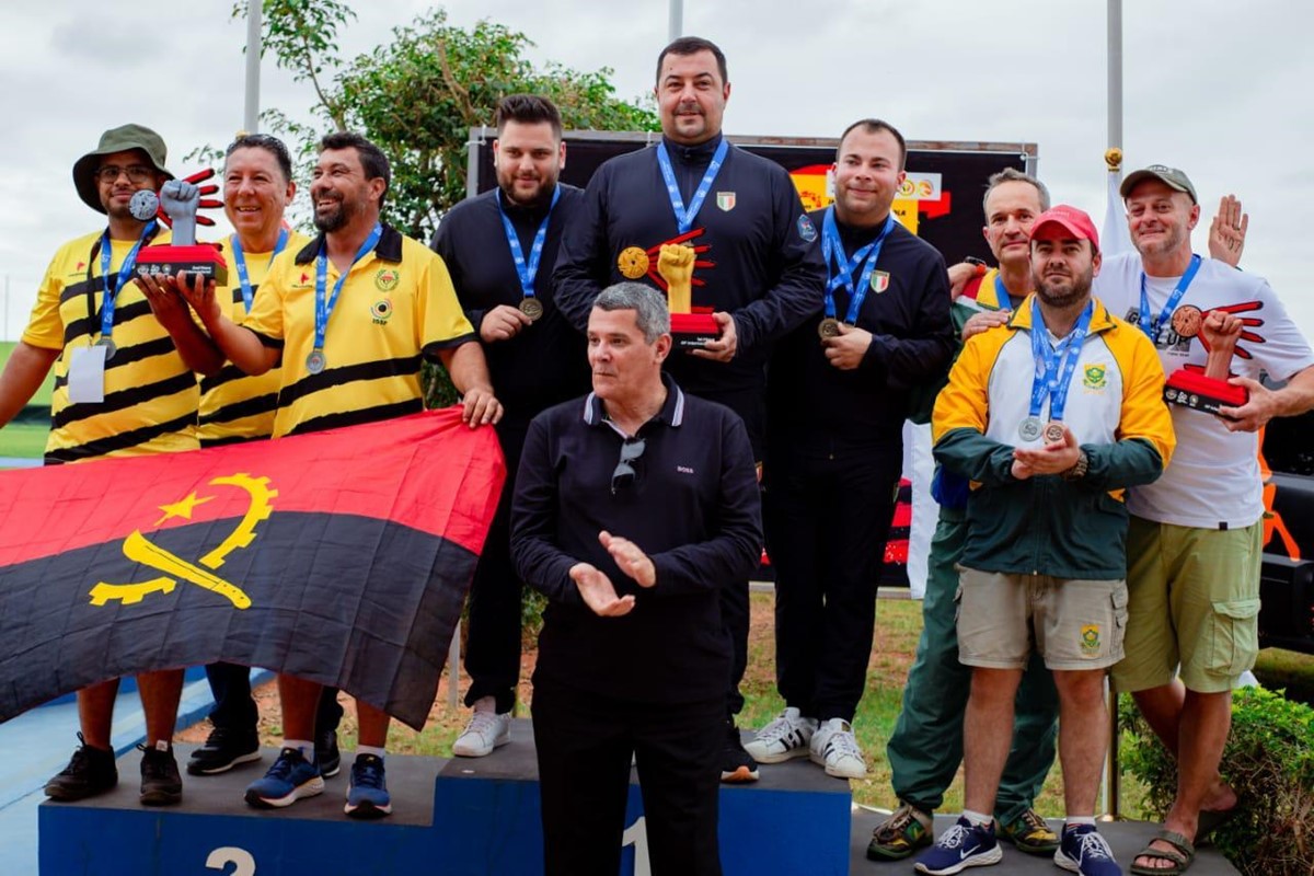 Angola celebrate 50th anniversary of independence with Shotgun Grand Prix